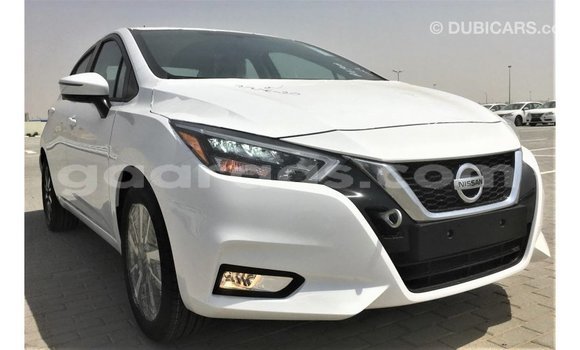 Acheter Import Voiture Nissan Sunny Blanc à Import - Dubai, Dakar Acheter Import Voiture Nissan Sunny Blanc à Import - Dubai, Dakar