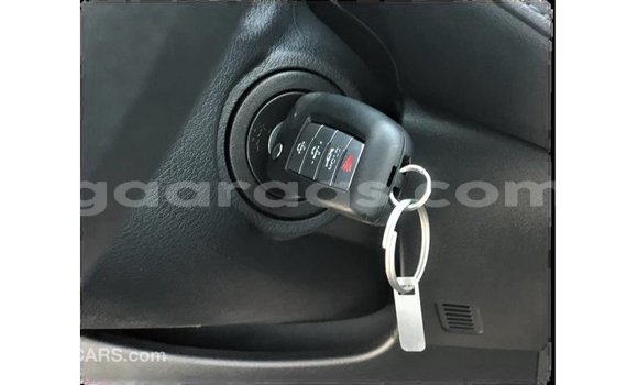 Acheter Import Voiture Nissan Sunny Blanc à Import - Dubai, Dakar Acheter Import Voiture Nissan Sunny Blanc à Import - Dubai, Dakar