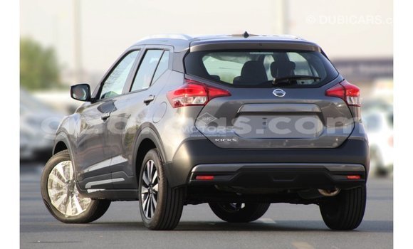 Buy Import Nissan Evalia Other Truck in Import - Dubai in Dakar Buy Import Nissan Evalia Other Truck in Import - Dubai in Dakar