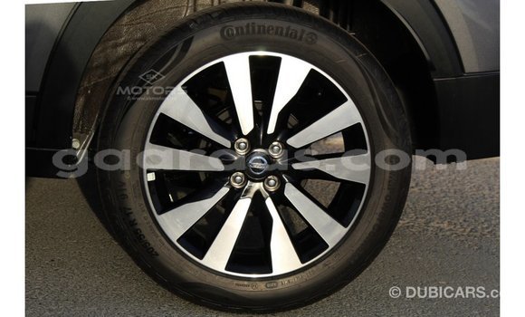 Buy Import Nissan Evalia Other Truck in Import - Dubai in Dakar Buy Import Nissan Evalia Other Truck in Import - Dubai in Dakar