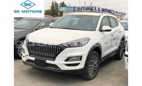 Acheter Import Voiture Hyundai Tucson Blanc à Import - Dubai, Dakar Acheter Import Voiture Hyundai Tucson Blanc à Import - Dubai, Dakar