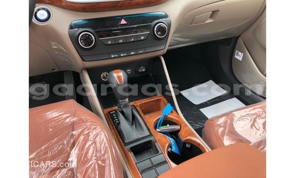 Buy Import Hyundai Tucson White Car in Import - Dubai in Dakar Buy Import Hyundai Tucson White Car in Import - Dubai in Dakar