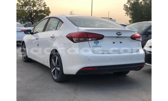 Buy Import Kia Cerato White Car in Import - Dubai in Dakar Buy Import Kia Cerato White Car in Import - Dubai in Dakar