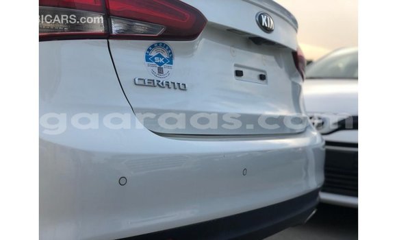 Buy Import Kia Cerato White Car in Import - Dubai in Dakar Buy Import Kia Cerato White Car in Import - Dubai in Dakar