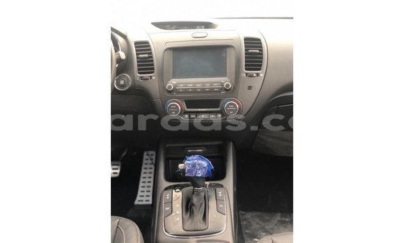 Buy Import Kia Cerato White Car in Import - Dubai in Dakar Buy Import Kia Cerato White Car in Import - Dubai in Dakar