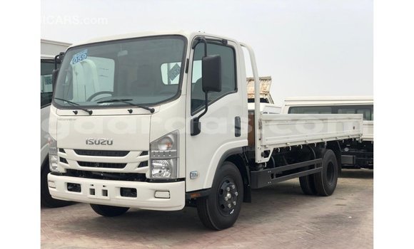 Buy Import Isuzu Rodeo White Car in Import - Dubai in Dakar Buy Import Isuzu Rodeo White Car in Import - Dubai in Dakar