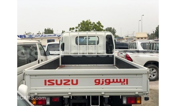 Buy Import Isuzu Rodeo White Car in Import - Dubai in Dakar Buy Import Isuzu Rodeo White Car in Import - Dubai in Dakar