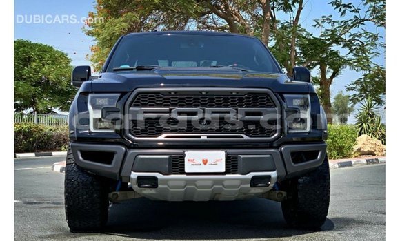 Acheter Import Voiture Ford Club Wagon Noir à Import - Dubai, Dakar Acheter Import Voiture Ford Club Wagon Noir à Import - Dubai, Dakar