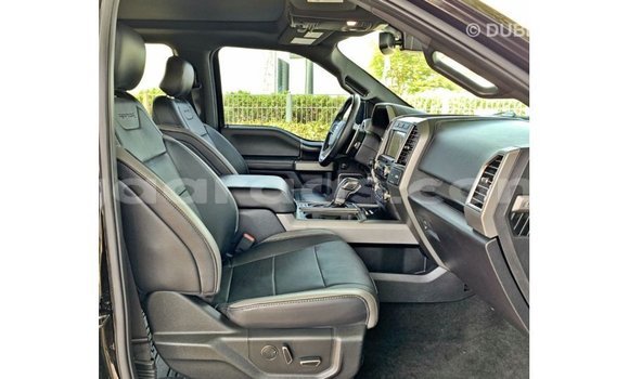 Acheter Import Voiture Ford Club Wagon Noir à Import - Dubai, Dakar Acheter Import Voiture Ford Club Wagon Noir à Import - Dubai, Dakar