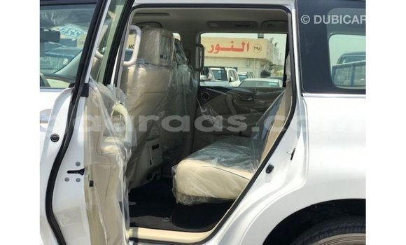 Acheter Import Voiture Nissan Patrol Blanc à Import - Dubai, Dakar Acheter Import Voiture Nissan Patrol Blanc à Import - Dubai, Dakar