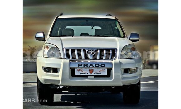 Acheter Import Voiture Toyota Prado Blanc à Import - Dubai, Dakar Acheter Import Voiture Toyota Prado Blanc à Import - Dubai, Dakar