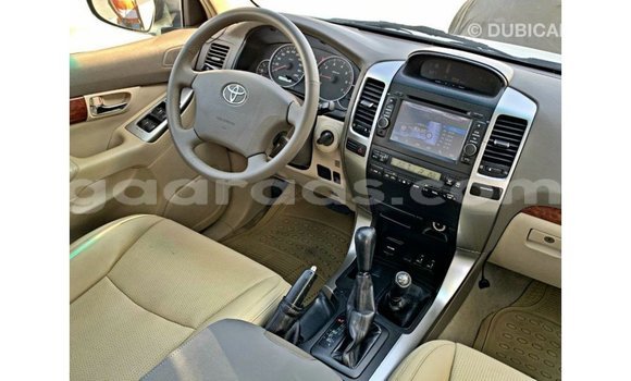 Acheter Import Voiture Toyota Prado Blanc à Import - Dubai, Dakar Acheter Import Voiture Toyota Prado Blanc à Import - Dubai, Dakar