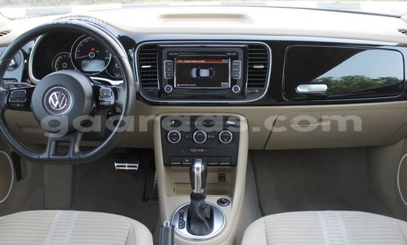 Acheter Import Voiture Volkswagen Beetle Bleu à Import - Dubai, Dakar Acheter Import Voiture Volkswagen Beetle Bleu à Import - Dubai, Dakar