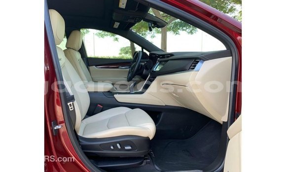Acheter Import Voiture Cadillac XT5 Rouge à Import - Dubai, Dakar Acheter Import Voiture Cadillac XT5 Rouge à Import - Dubai, Dakar