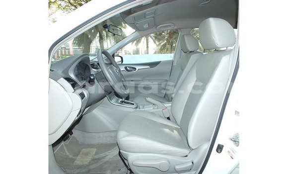 Acheter Import Voiture Nissan Tiida Blanc à Import - Dubai, Dakar Acheter Import Voiture Nissan Tiida Blanc à Import - Dubai, Dakar