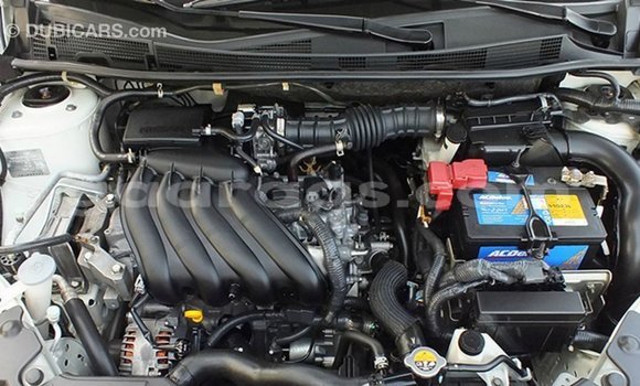 Acheter Import Voiture Nissan Tiida Blanc à Import - Dubai, Dakar Acheter Import Voiture Nissan Tiida Blanc à Import - Dubai, Dakar