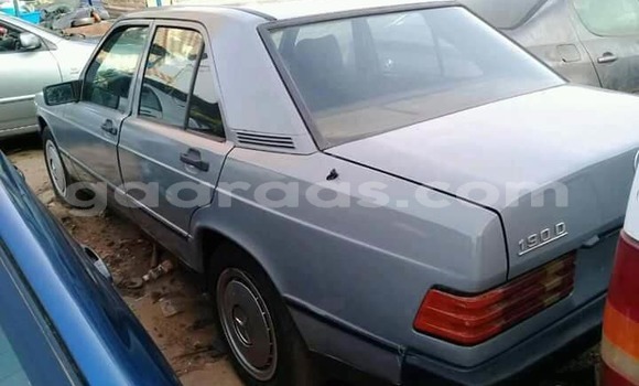 Dieundeu Occasion Mercedes‒Benz 190 Silver Auto in Dakar in Dakar Dieundeu Occasion Mercedes‒Benz 190 Silver Auto in Dakar in Dakar