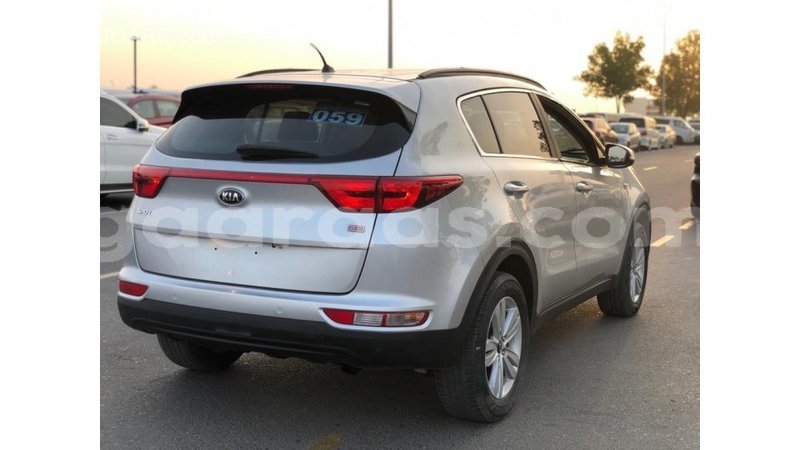 Big with watermark kia sportage dakar import dubai 6552