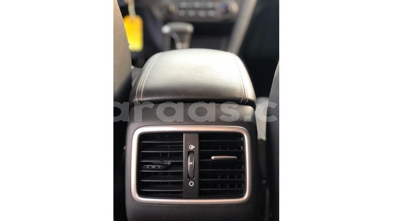 Big with watermark kia sportage dakar import dubai 6552