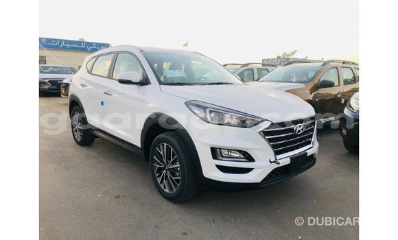 Dieundeu Imported Hyundai Tucson White Auto in Import - Dubai in Dakar Dieundeu Imported Hyundai Tucson White Auto in Import - Dubai in Dakar