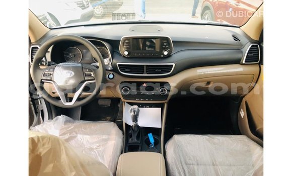 Dieundeu Imported Hyundai Tucson White Auto in Import - Dubai in Dakar Dieundeu Imported Hyundai Tucson White Auto in Import - Dubai in Dakar