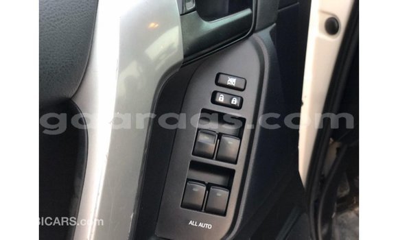 Dieundeu Imported Toyota Prado White Auto in Import - Dubai in Dakar Dieundeu Imported Toyota Prado White Auto in Import - Dubai in Dakar