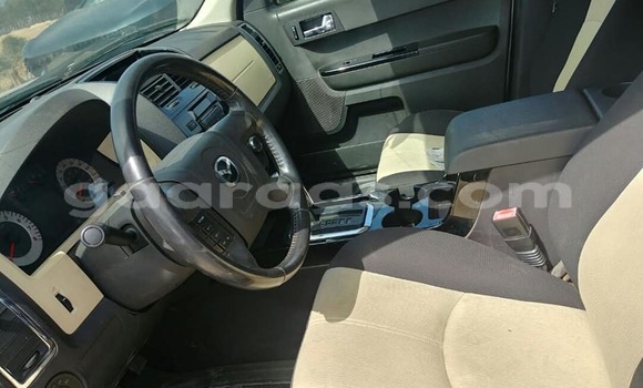 Dieundeu Occasion Mazda Tribute Black Auto in Dakar in Dakar Dieundeu Occasion Mazda Tribute Black Auto in Dakar in Dakar