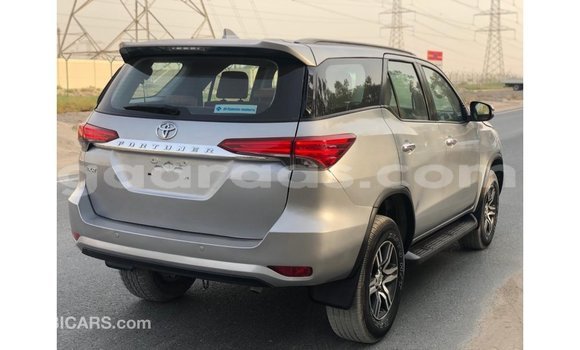 Buy Import Toyota Fortuner Other Car in Import - Dubai in Dakar Buy Import Toyota Fortuner Other Car in Import - Dubai in Dakar