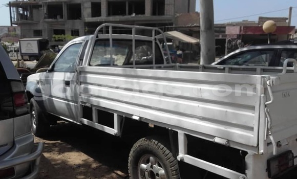 Dieundeu Occasion TATA Telcoline White Auto in Dakar in Dakar Dieundeu Occasion TATA Telcoline White Auto in Dakar in Dakar