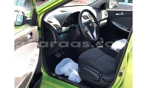 Dieundeu Imported Hyundai Accent Green Auto in Import - Dubai in Dakar Dieundeu Imported Hyundai Accent Green Auto in Import - Dubai in Dakar