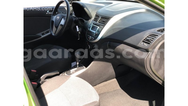 Big with watermark hyundai accent dakar import dubai 6562