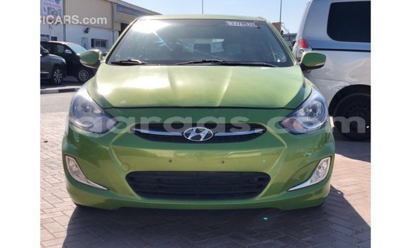 Dieundeu Imported Hyundai Accent Green Auto in Import - Dubai in Dakar Dieundeu Imported Hyundai Accent Green Auto in Import - Dubai in Dakar
