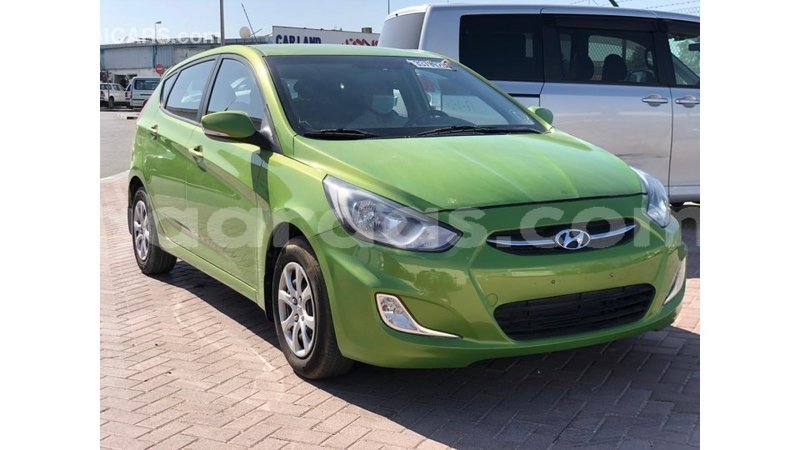 Big with watermark hyundai accent dakar import dubai 6562