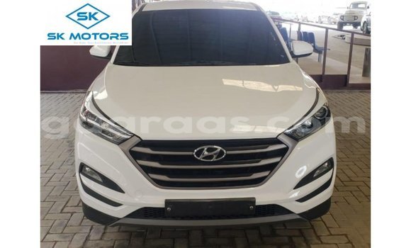 Acheter Import Voiture Hyundai Tucson Blanc à Import - Dubai, Dakar