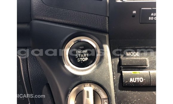 Acheter Import Voiture Toyota Land Cruiser Blanc à Import - Dubai, Dakar Acheter Import Voiture Toyota Land Cruiser Blanc à Import - Dubai, Dakar