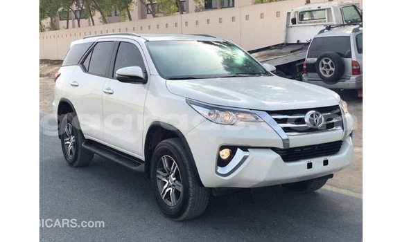 Dieundeu Imported Toyota Fortuner White Auto in Import - Dubai in Dakar Dieundeu Imported Toyota Fortuner White Auto in Import - Dubai in Dakar