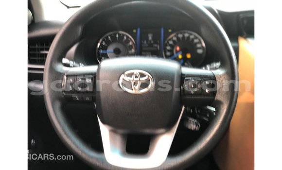 Dieundeu Imported Toyota Fortuner White Auto in Import - Dubai in Dakar Dieundeu Imported Toyota Fortuner White Auto in Import - Dubai in Dakar