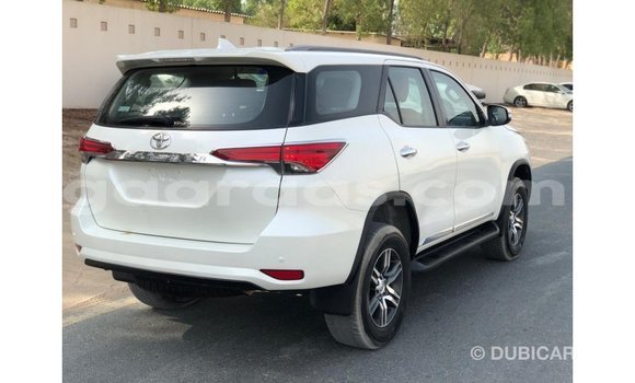 Dieundeu Imported Toyota Fortuner White Auto in Import - Dubai in Dakar Dieundeu Imported Toyota Fortuner White Auto in Import - Dubai in Dakar