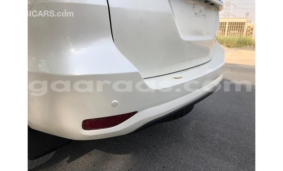 Dieundeu Imported Toyota Fortuner White Auto in Import - Dubai in Dakar Dieundeu Imported Toyota Fortuner White Auto in Import - Dubai in Dakar