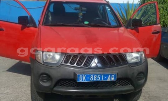 Dieundeu Occasion Mitsubishi L200 Red Auto in Dakar in Dakar Dieundeu Occasion Mitsubishi L200 Red Auto in Dakar in Dakar