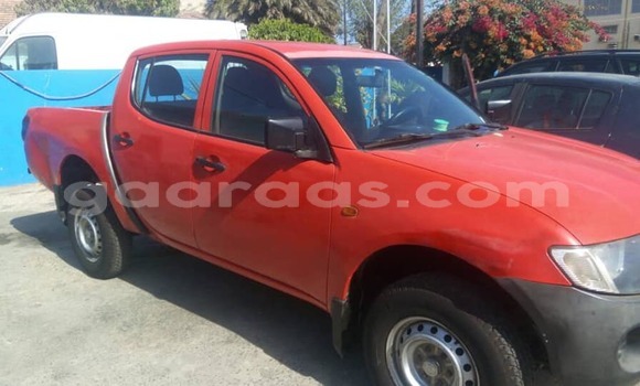 Dieundeu Occasion Mitsubishi L200 Red Auto in Dakar in Dakar Dieundeu Occasion Mitsubishi L200 Red Auto in Dakar in Dakar