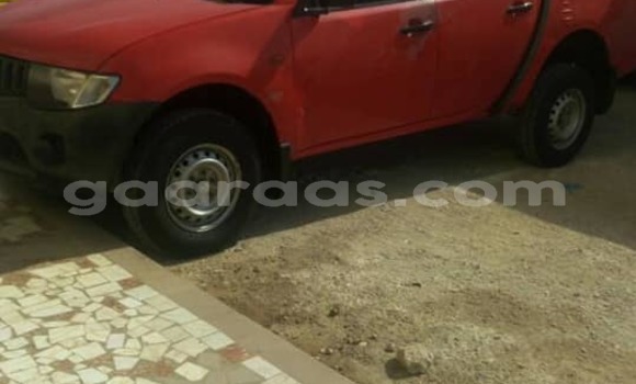 Dieundeu Occasion Mitsubishi L200 Red Auto in Dakar in Dakar Dieundeu Occasion Mitsubishi L200 Red Auto in Dakar in Dakar