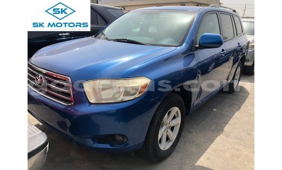 Buy Import Toyota Highlander Blue Car in Import - Dubai in Dakar