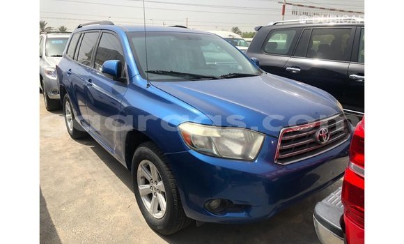 Dieundeu Imported Toyota Highlander Blue Auto in Import - Dubai in Dakar Dieundeu Imported Toyota Highlander Blue Auto in Import - Dubai in Dakar