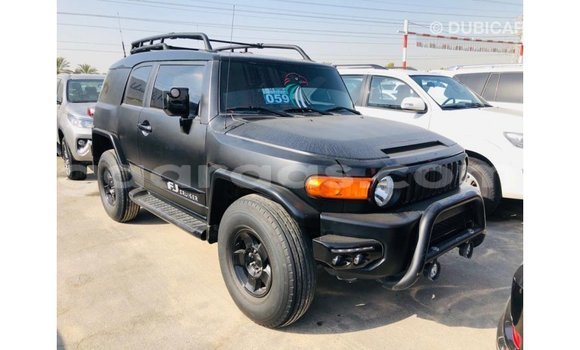 Dieundeu Imported Toyota FJ Cruiser Black Auto in Import - Dubai in Dakar Dieundeu Imported Toyota FJ Cruiser Black Auto in Import - Dubai in Dakar