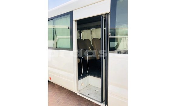 Dieundeu Imported Toyota Coaster White Auto in Import - Dubai in Dakar Dieundeu Imported Toyota Coaster White Auto in Import - Dubai in Dakar