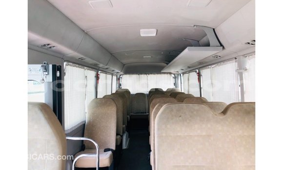 Dieundeu Imported Toyota Coaster White Auto in Import - Dubai in Dakar Dieundeu Imported Toyota Coaster White Auto in Import - Dubai in Dakar