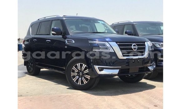 Dieundeu Imported Nissan Patrol Blue Auto in Import - Dubai in Dakar