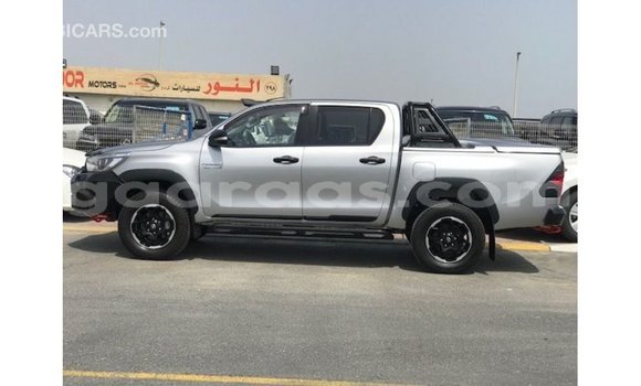 Acheter Import Voiture Toyota Hilux Autre à Import - Dubai, Dakar Acheter Import Voiture Toyota Hilux Autre à Import - Dubai, Dakar