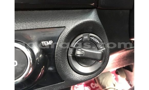 Acheter Import Voiture Toyota Hilux Autre à Import - Dubai, Dakar Acheter Import Voiture Toyota Hilux Autre à Import - Dubai, Dakar